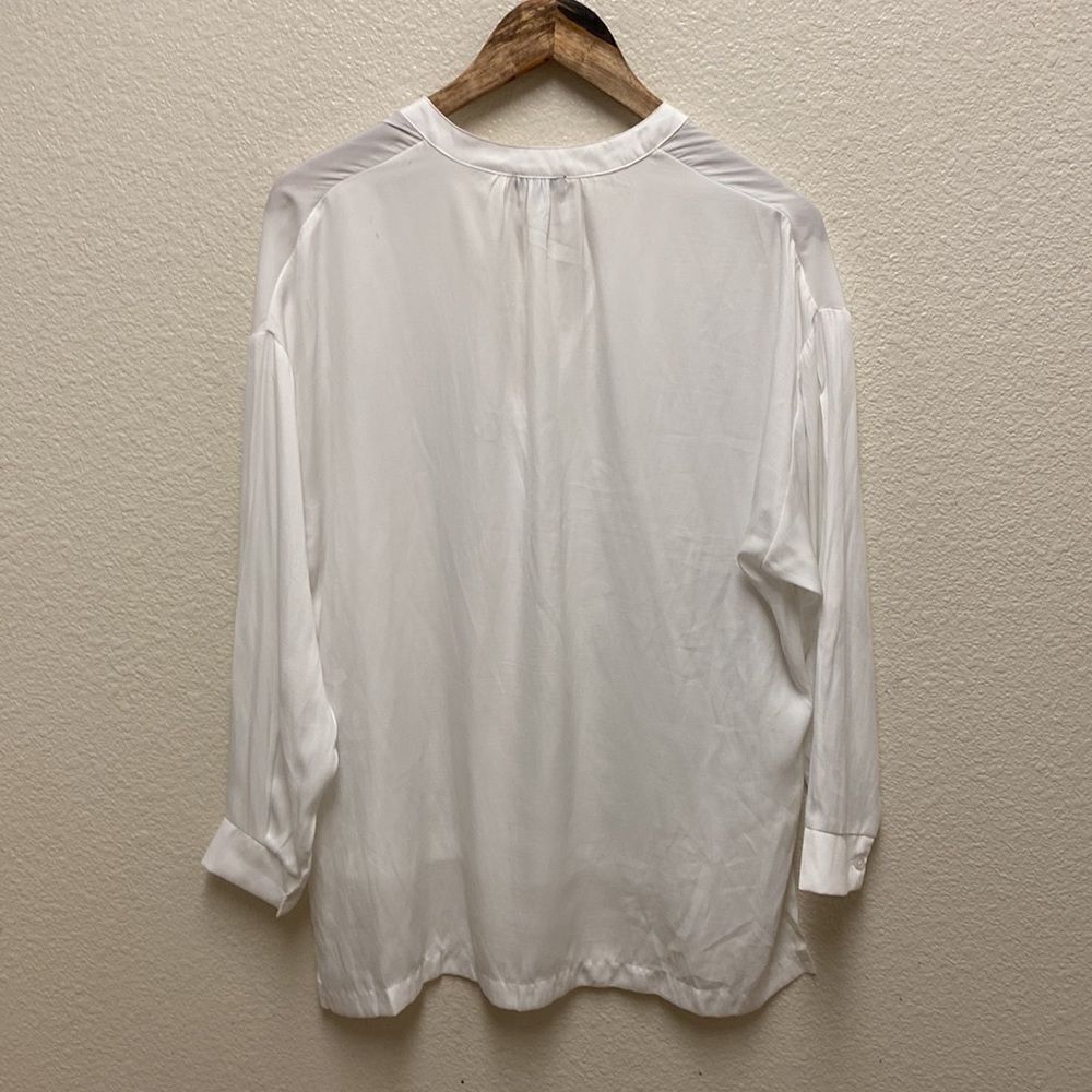 Sen Split Neck Blouse Medium - image 6
